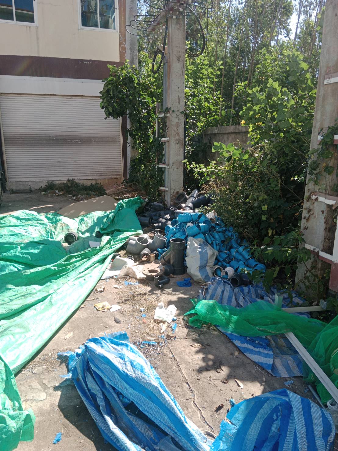 รถเฮี๊ยบ พิชยาเครน ให้บริการขนย้ายชิ้นรงานต่างๆพื้นที่ มาบยางพร ชลบุรี