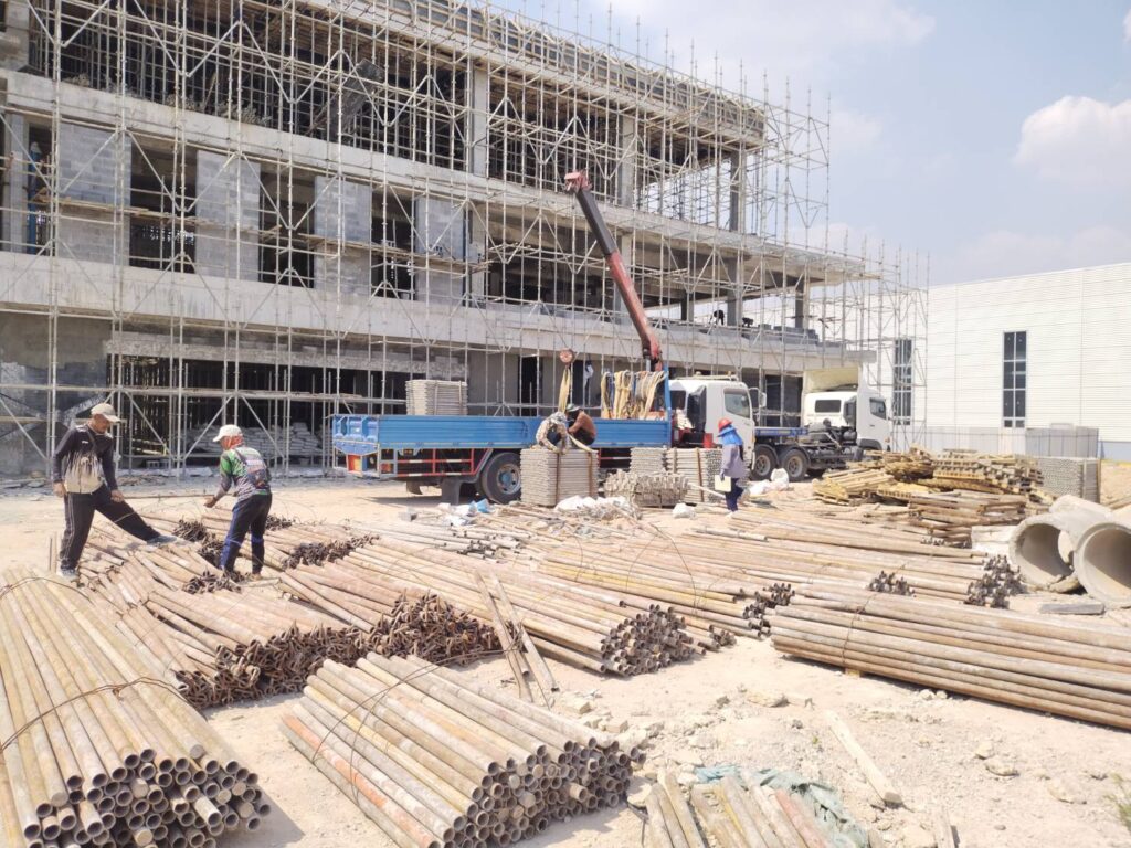 รถเฮี๊ยบ พิชยาเครน ให้บริการขนย้ายชิ้นรงานต่างๆพื้นที่ บ้านบึง คลองกิ่ว มาบไผ่ หนองชาก หนองซ้ำซาก