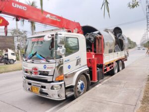 รถเฮี๊ยบ พิชยาเครน ให้บริการขนย้ายชิ้นงานต่างๆพื้นที่ อมตะชลบุรี