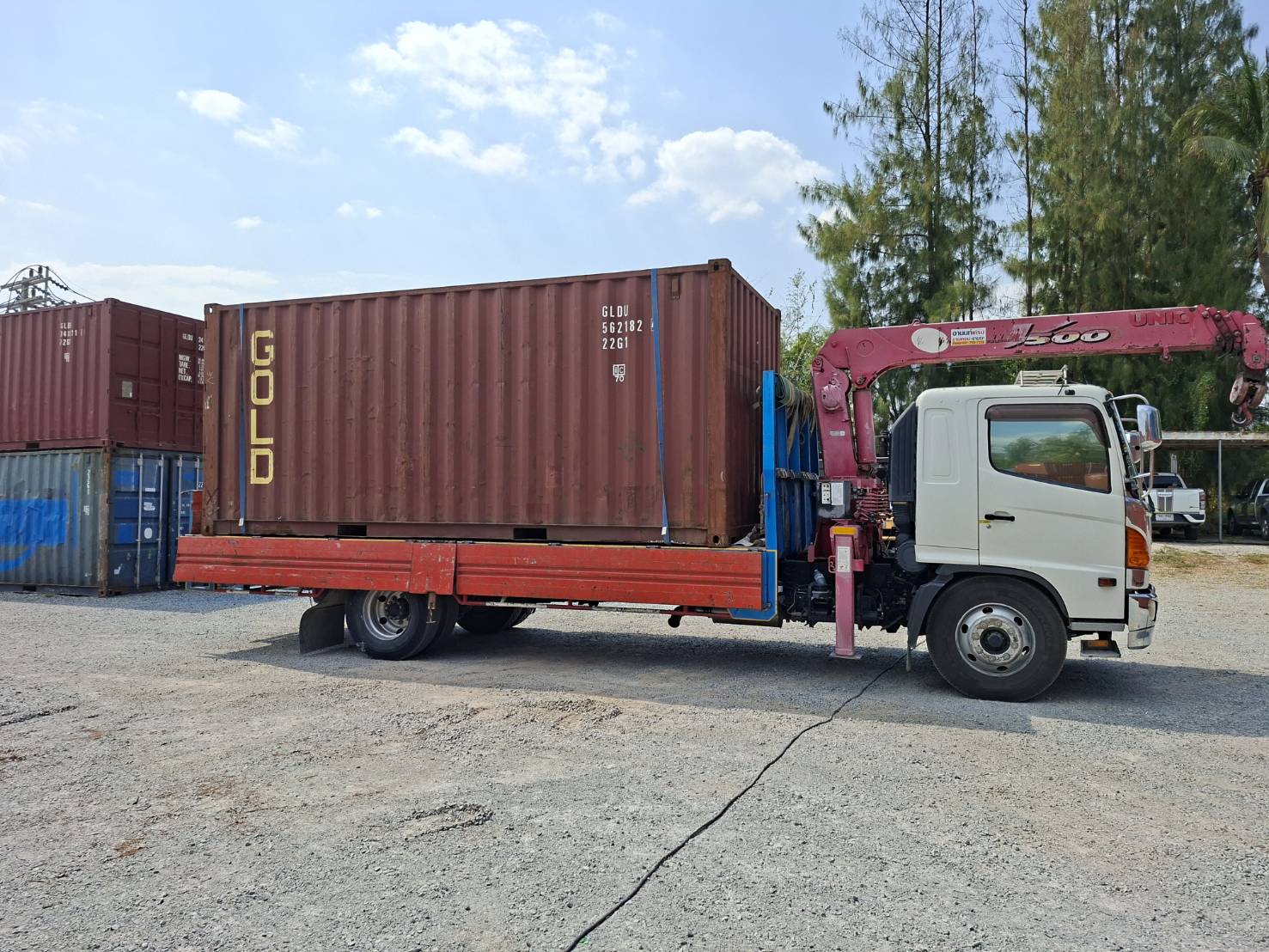 รถเฮี๊ยบบางละมุง-พิชยาเครน