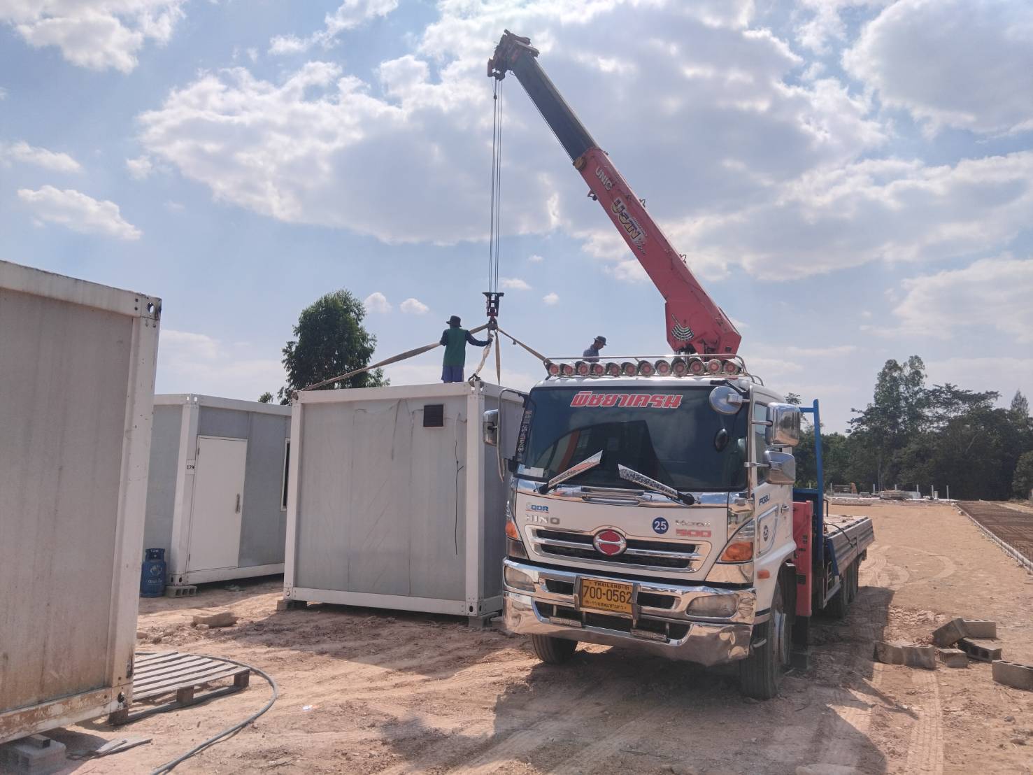 รถเฮี๊ยบมาบปู-พิชยาเครน.