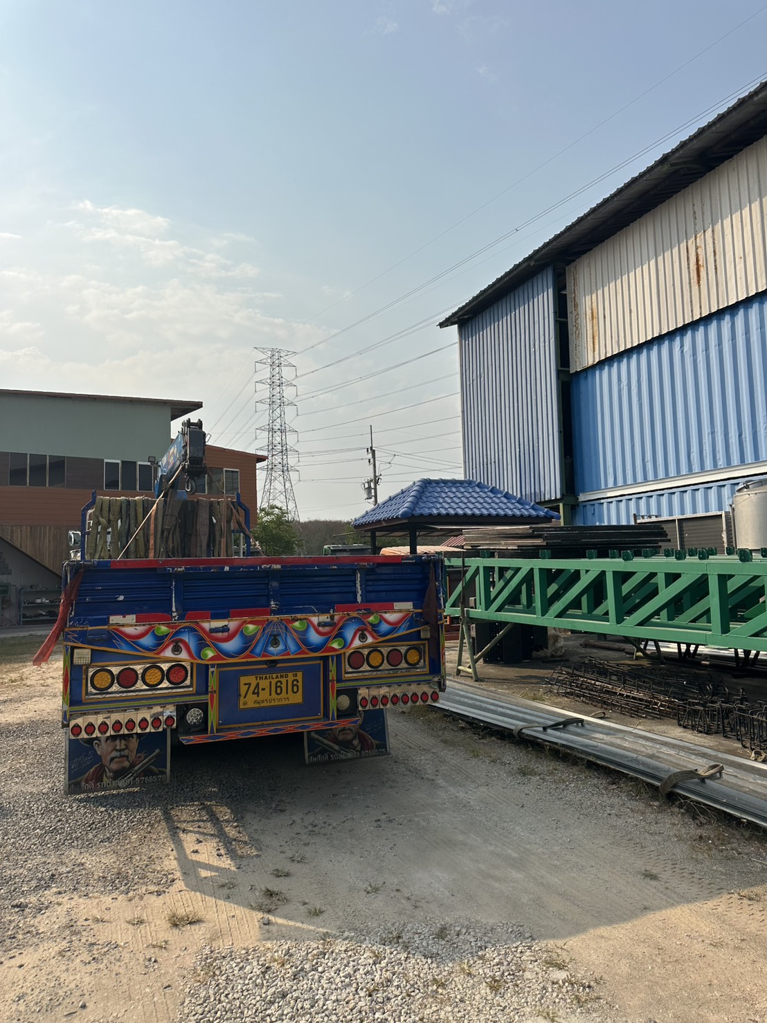 รถเฮี๊ยบนิคมพัฒนา-พิชยาเครน