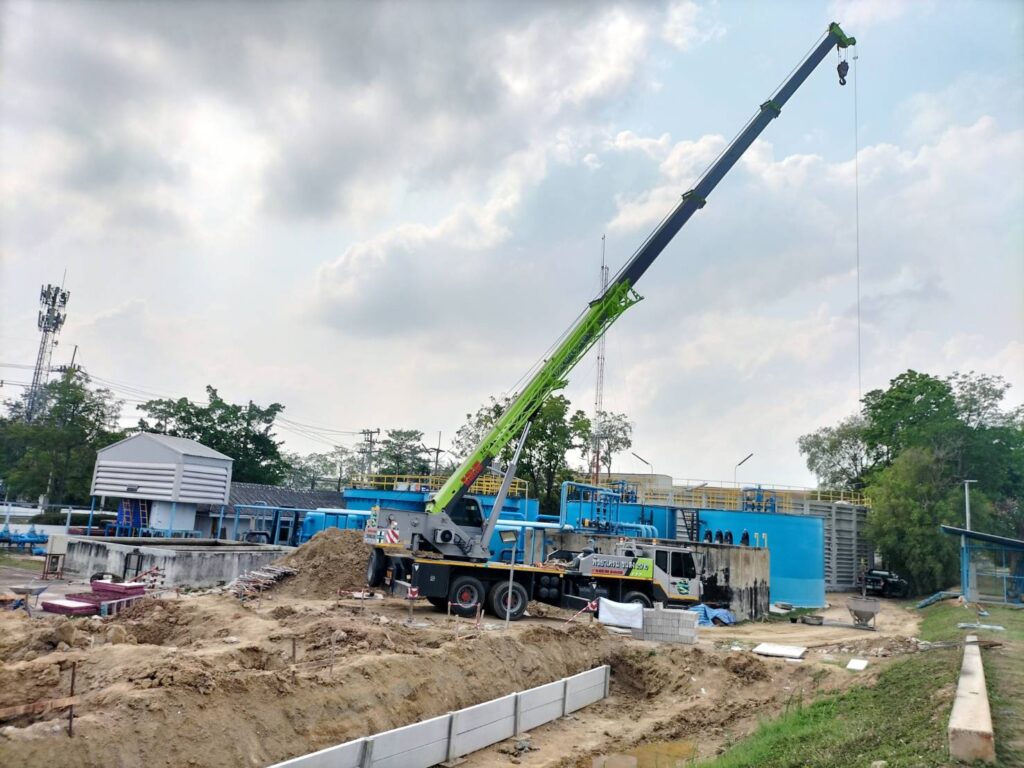 รถเครนเทปูนปิ่นทอง-พิชยาเครน