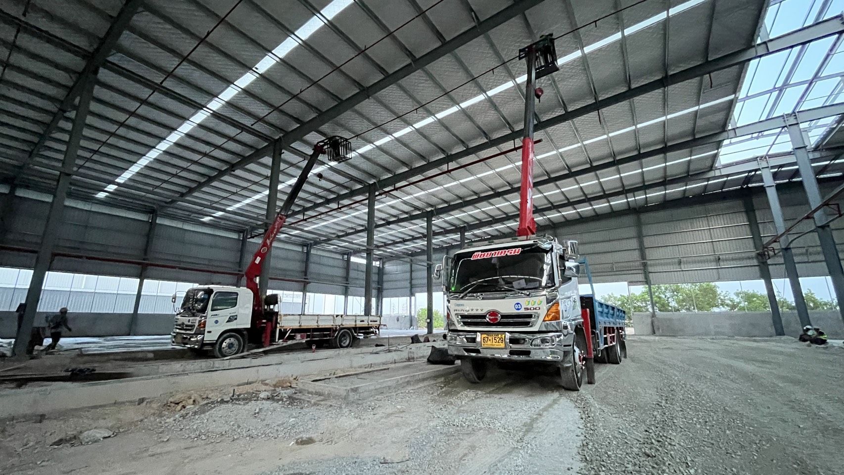 รถเฮี๊ยบติดกระเช่า-พิชยาเครน