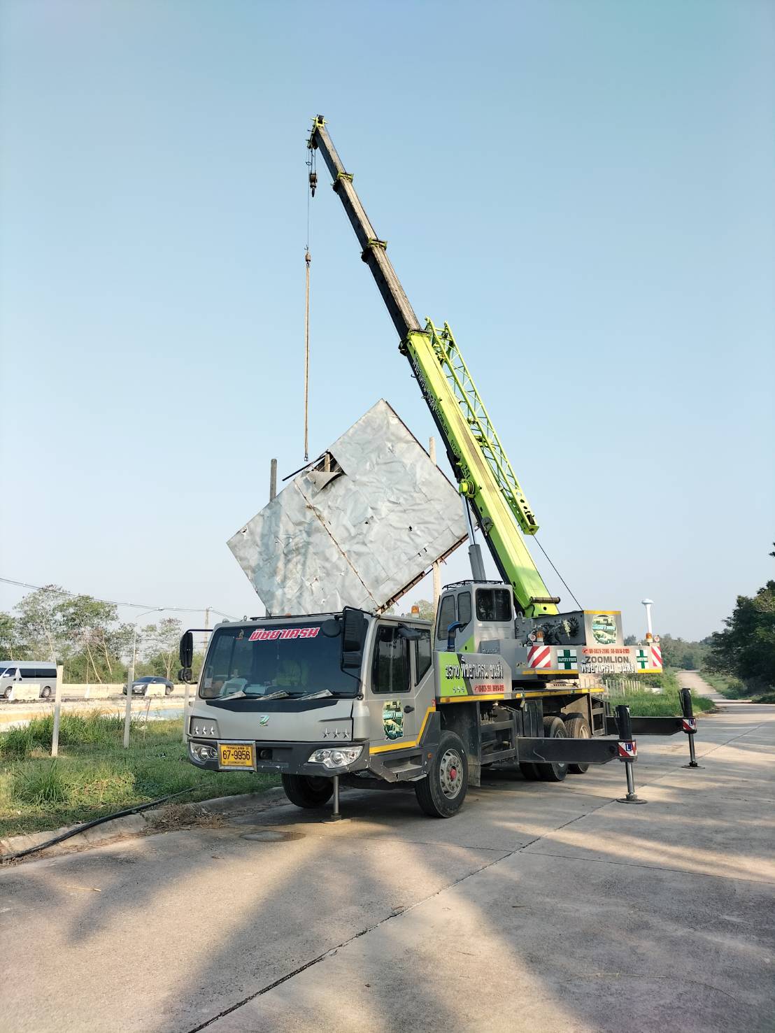 รถเครนเขาคันทรง-พิชยาเครน