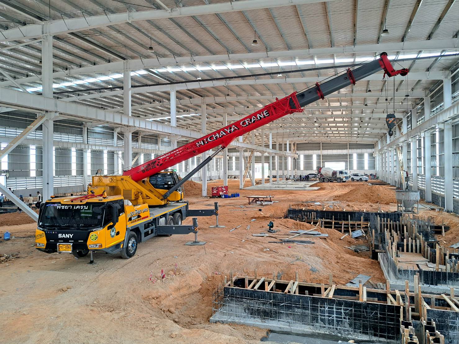 รถเครนนิคมพัฒนา-พิชยาเครน