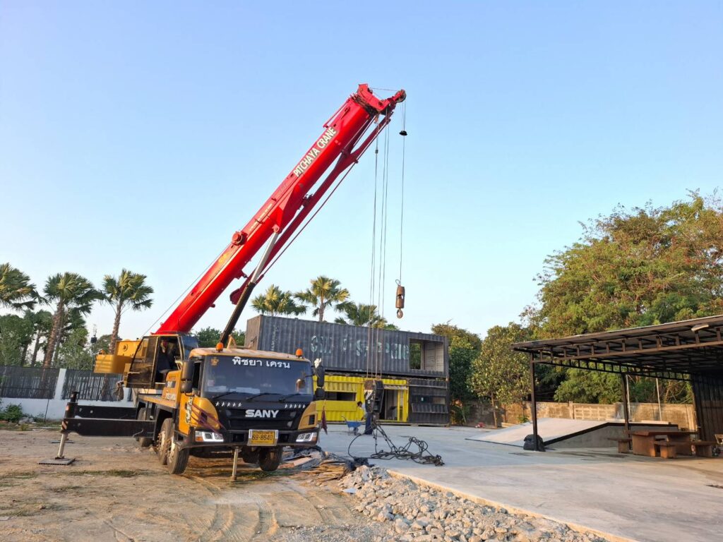 รถเครนตะเคียยเตี้ย-พิชยาเครน